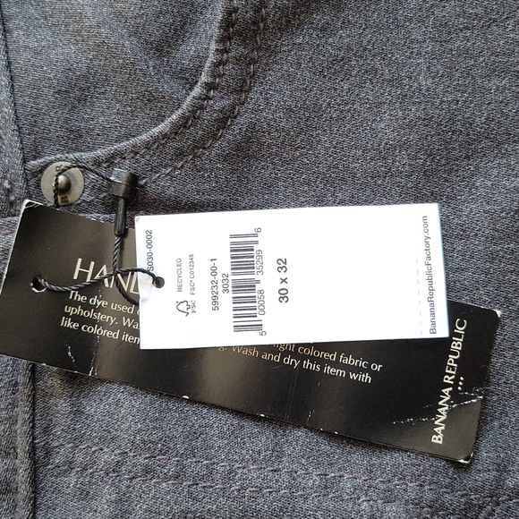 NWT Men / Boys Banana Republic Slim Travel Jean 30×32 - Picture 15 of 17